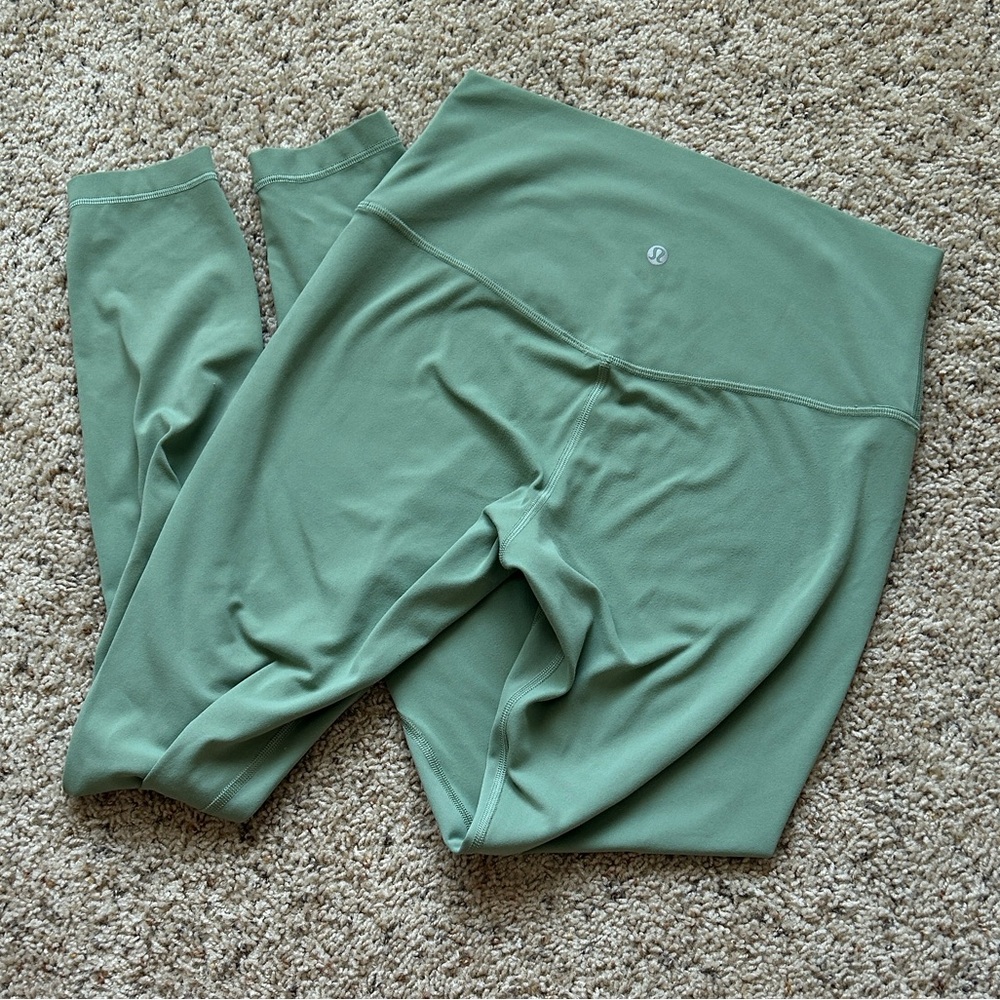 Lululemon athletica align legging 28” desert green High-Waisted Leggings